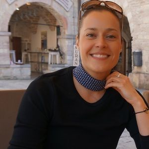 Meet your Posher, Miriam